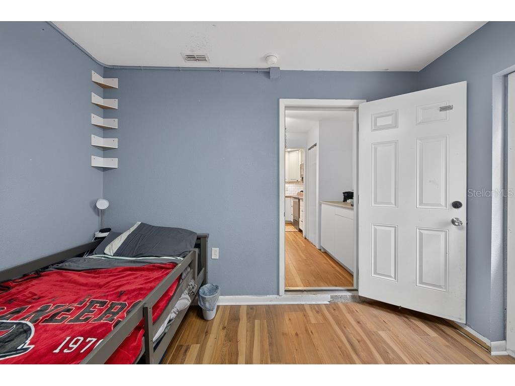 6070 73rd Street N Saint Petersburg FL 33709 TB8527326 image34