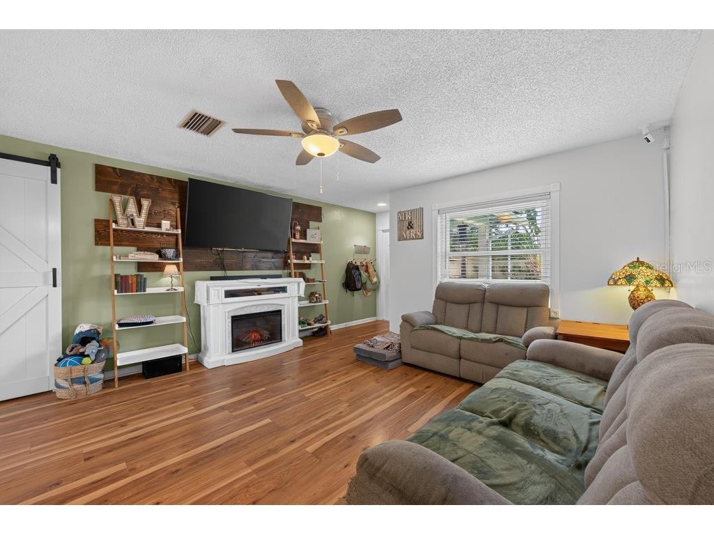 6070 73rd Street N Saint Petersburg FL 33709 TB8527326 image6