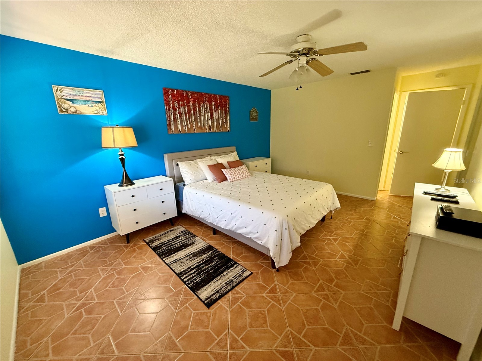 6070 80th Street N #105 Saint Petersburg FL 33709 A4683361 image21
