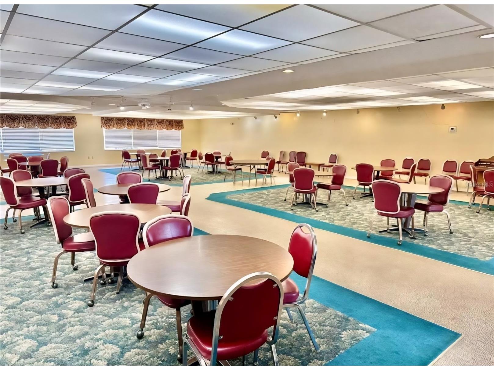 6070 80th Street N #105 Saint Petersburg FL 33709 A4683361 image35