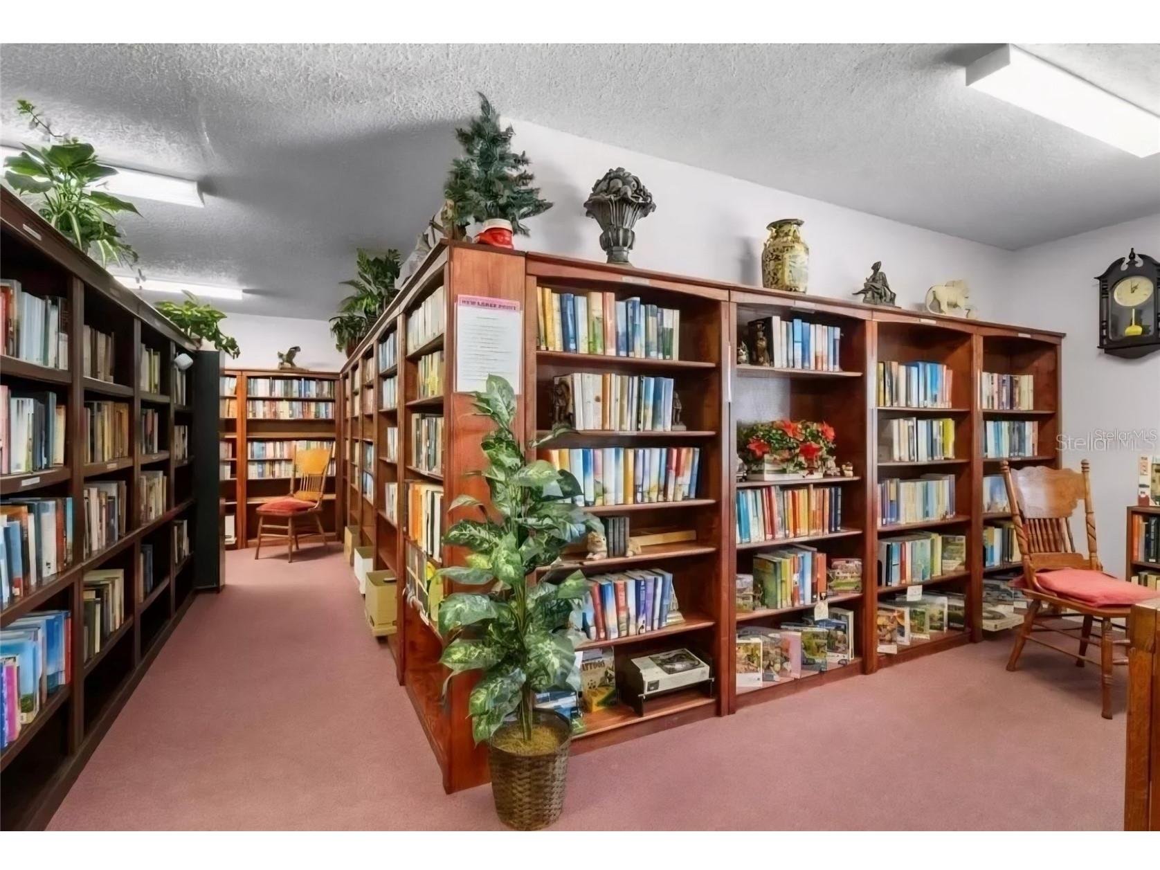 6070 80th Street N #105 Saint Petersburg FL 33709 A4683361 image36