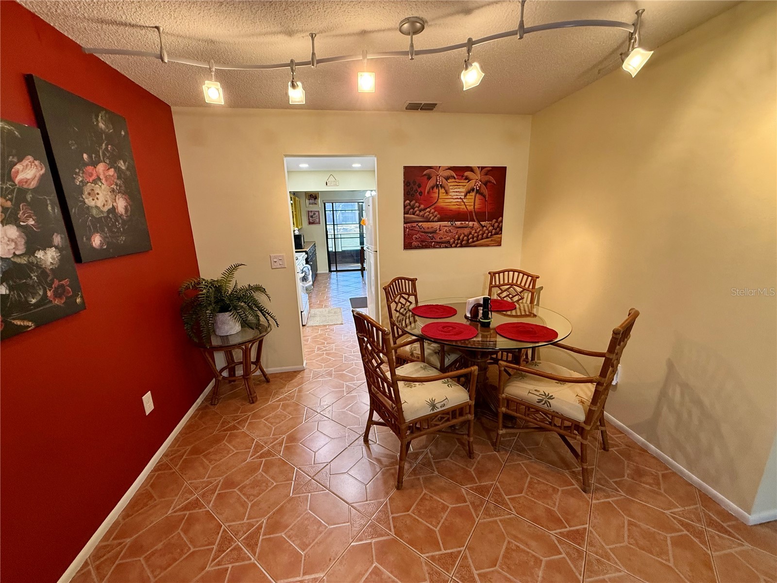 6070 80th Street N #105 Saint Petersburg FL 33709 A4683361 image7