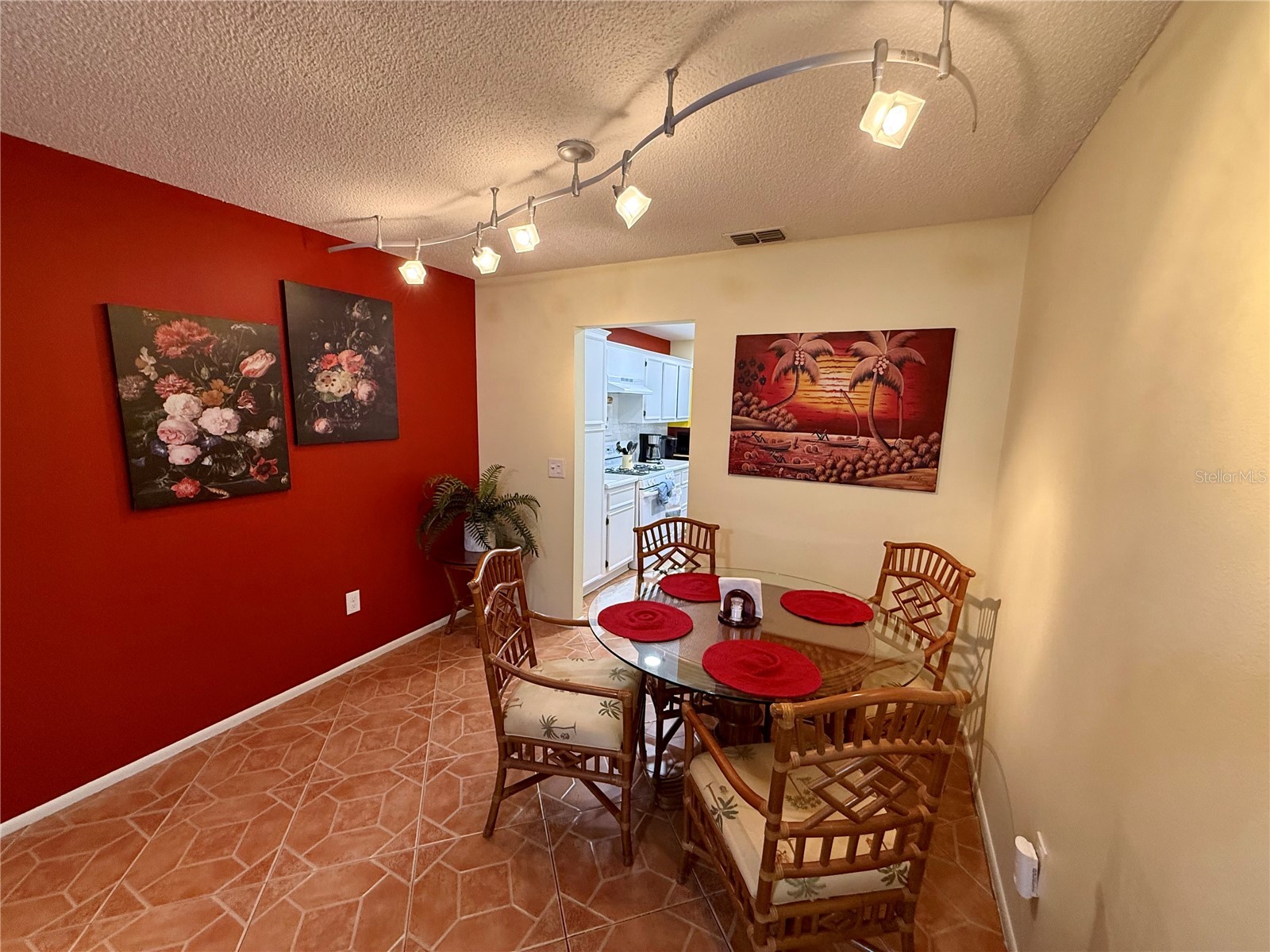 6070 80th Street N #105 Saint Petersburg FL 33709 A4683361 image8