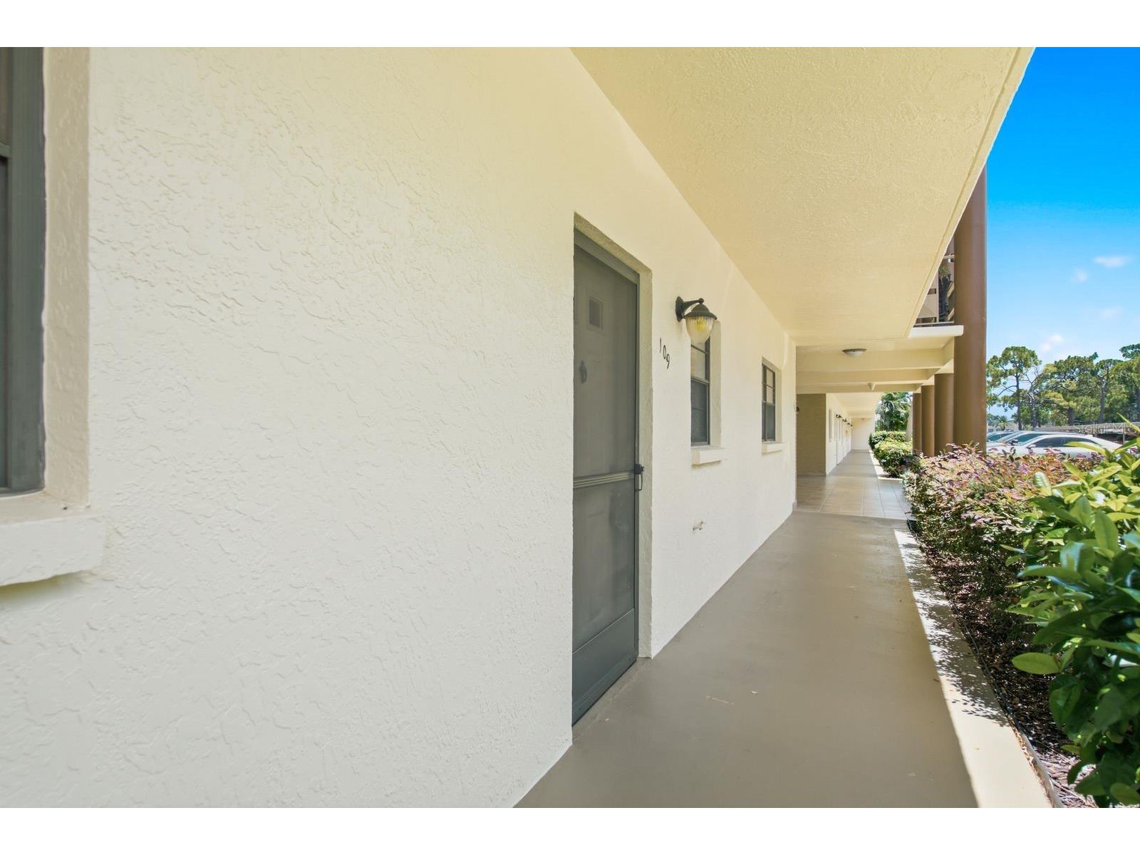 6070 80th Street N #109 Saint Petersburg FL 33709 TB8520368 image10