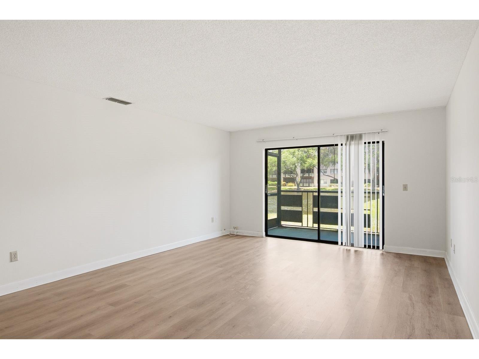 6070 80th Street N #109 Saint Petersburg FL 33709 TB8520368 image14