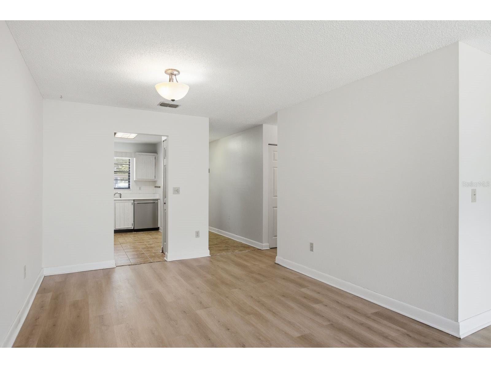 6070 80th Street N #109 Saint Petersburg FL 33709 TB8520368 image18