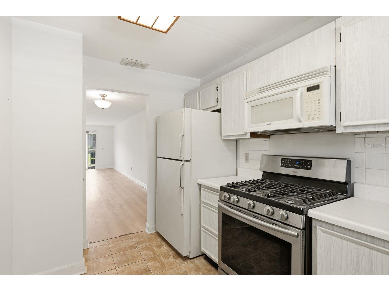 6070 80th Street N #109 Saint Petersburg FL 33709 TB8520368 image23