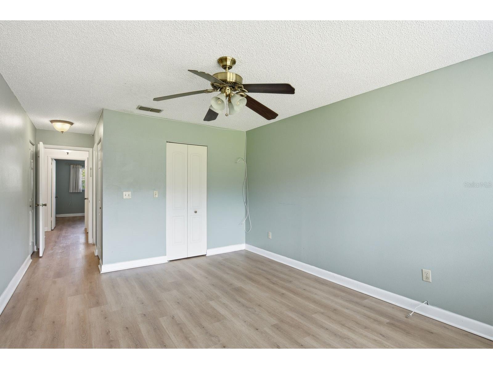 6070 80th Street N #109 Saint Petersburg FL 33709 TB8520368 image25