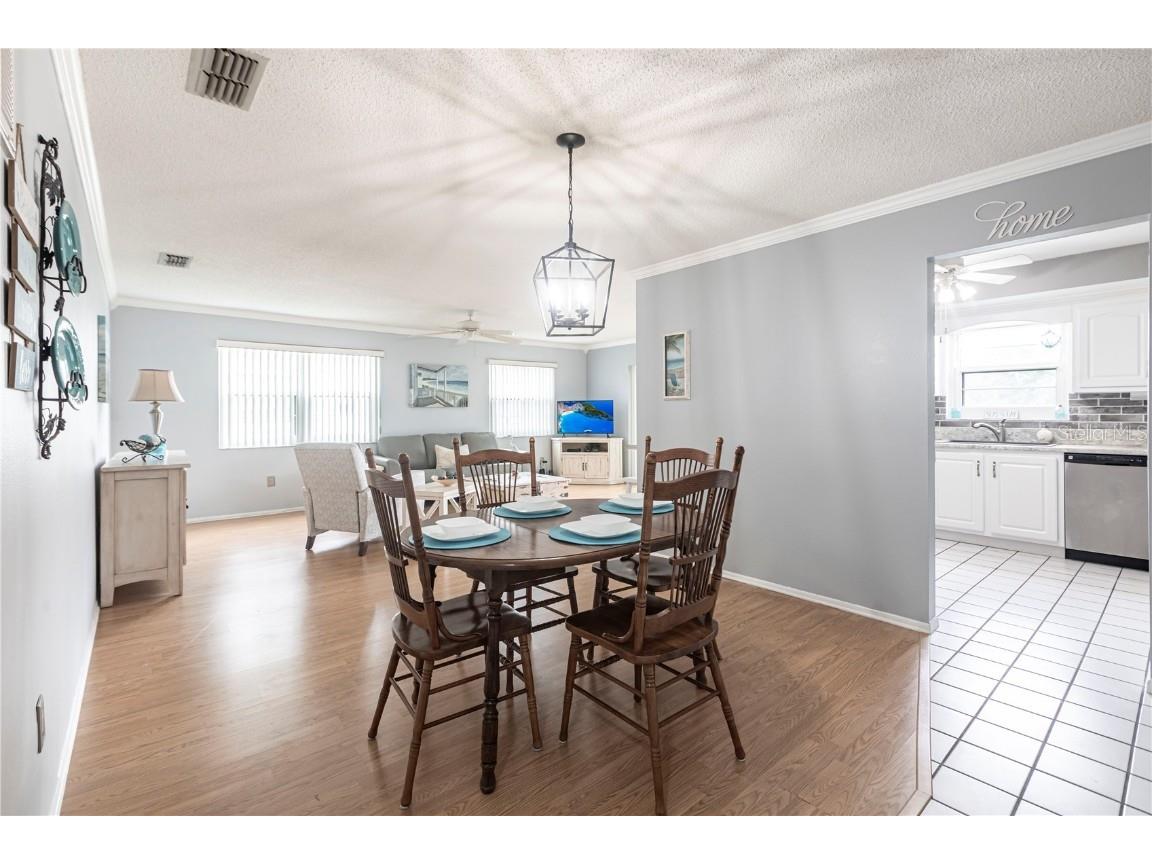 6070 80th Street N #215 Saint Petersburg FL 33709 TB8431043 image10