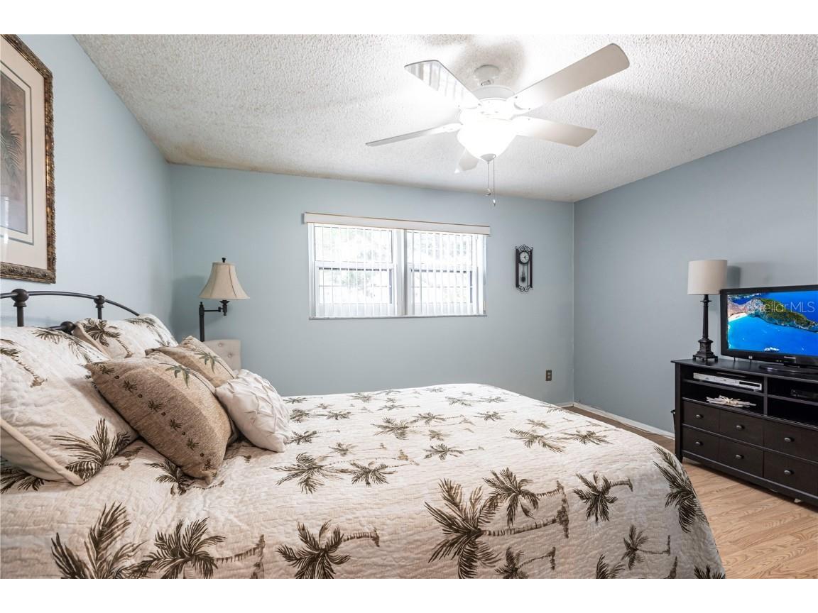 6070 80th Street N #215 Saint Petersburg FL 33709 TB8431043 image18