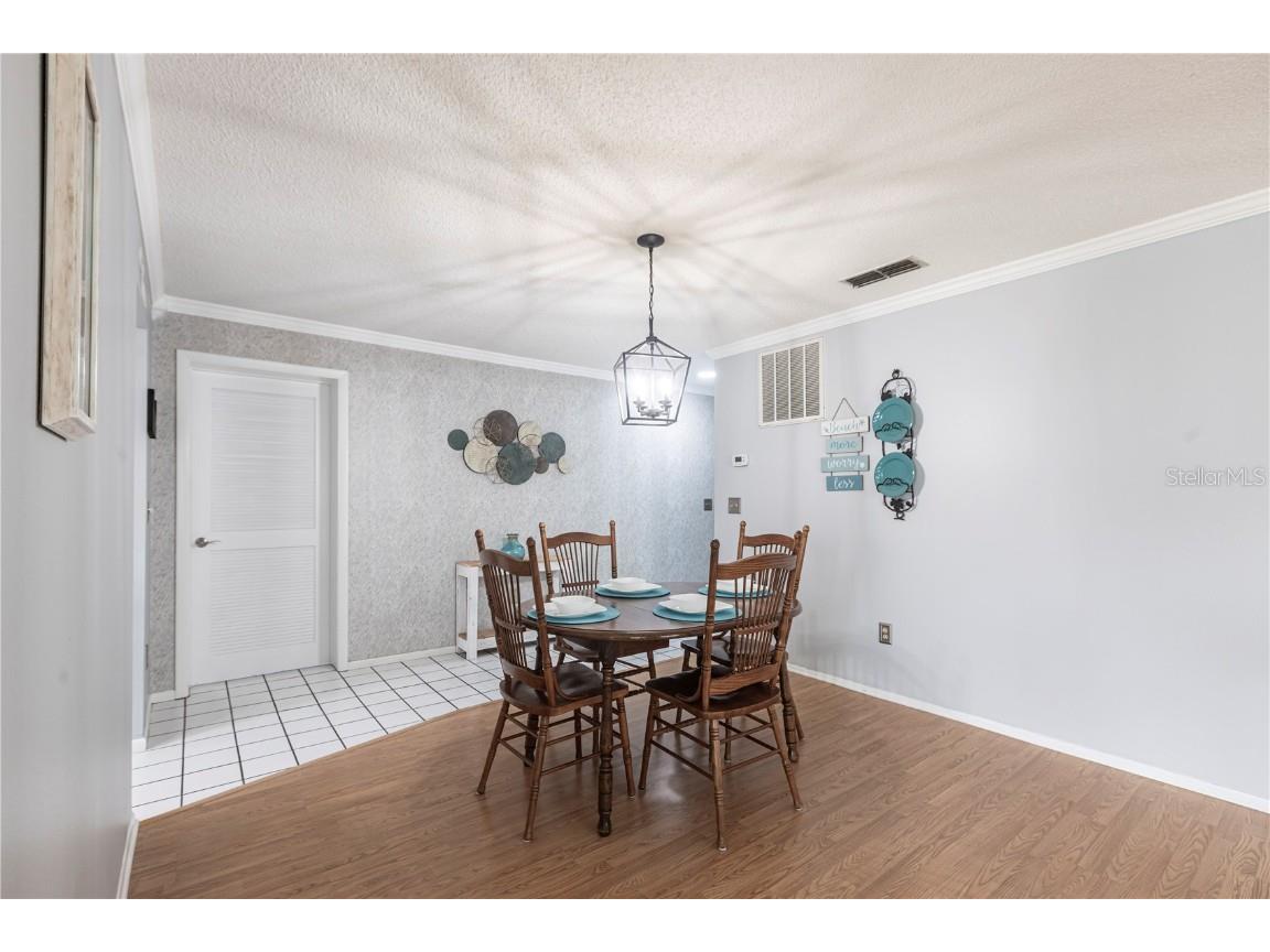 6070 80th Street N #215 Saint Petersburg FL 33709 TB8431043 image4