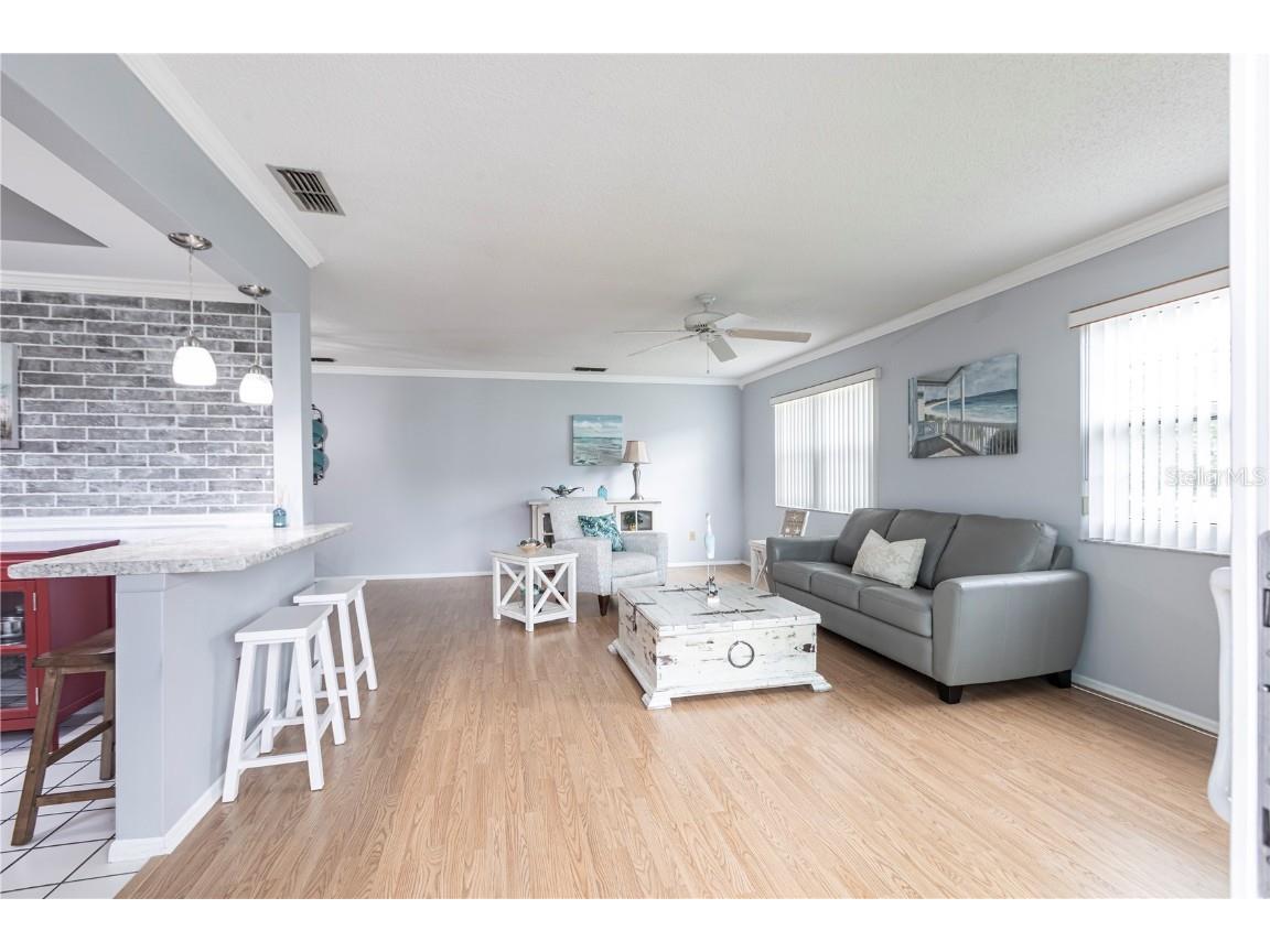 6070 80th Street N #215 Saint Petersburg FL 33709 TB8431043 image6