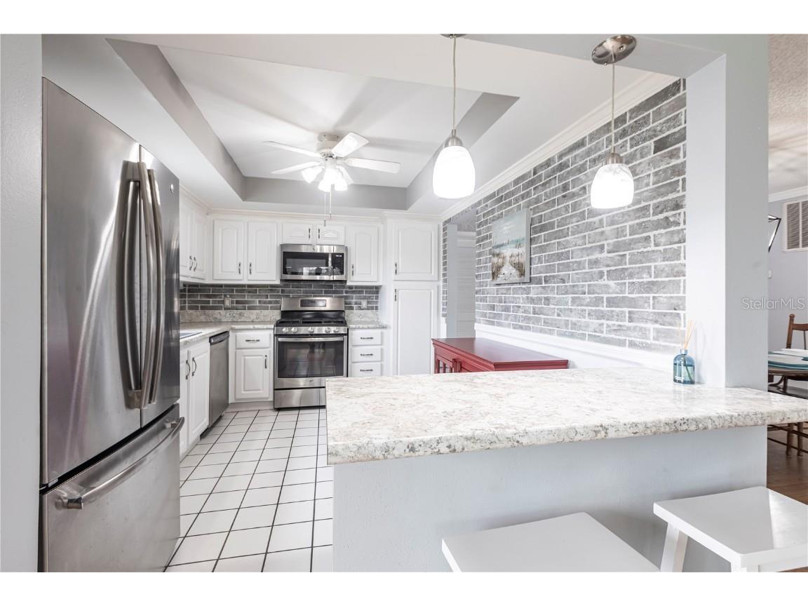 6070 80th Street N #215 Saint Petersburg FL 33709 TB8431043 image8