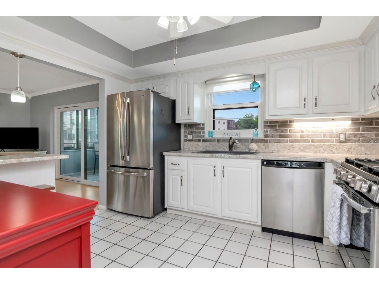 6070 80th Street N #215 Saint Petersburg FL 33709 TB8494999 image18