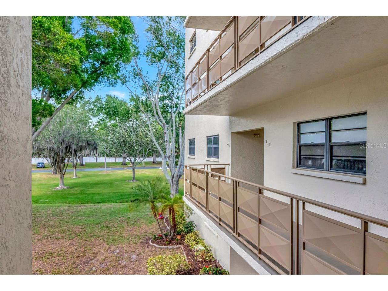 6070 80th Street N #215 Saint Petersburg FL 33709 TB8494999 image2
