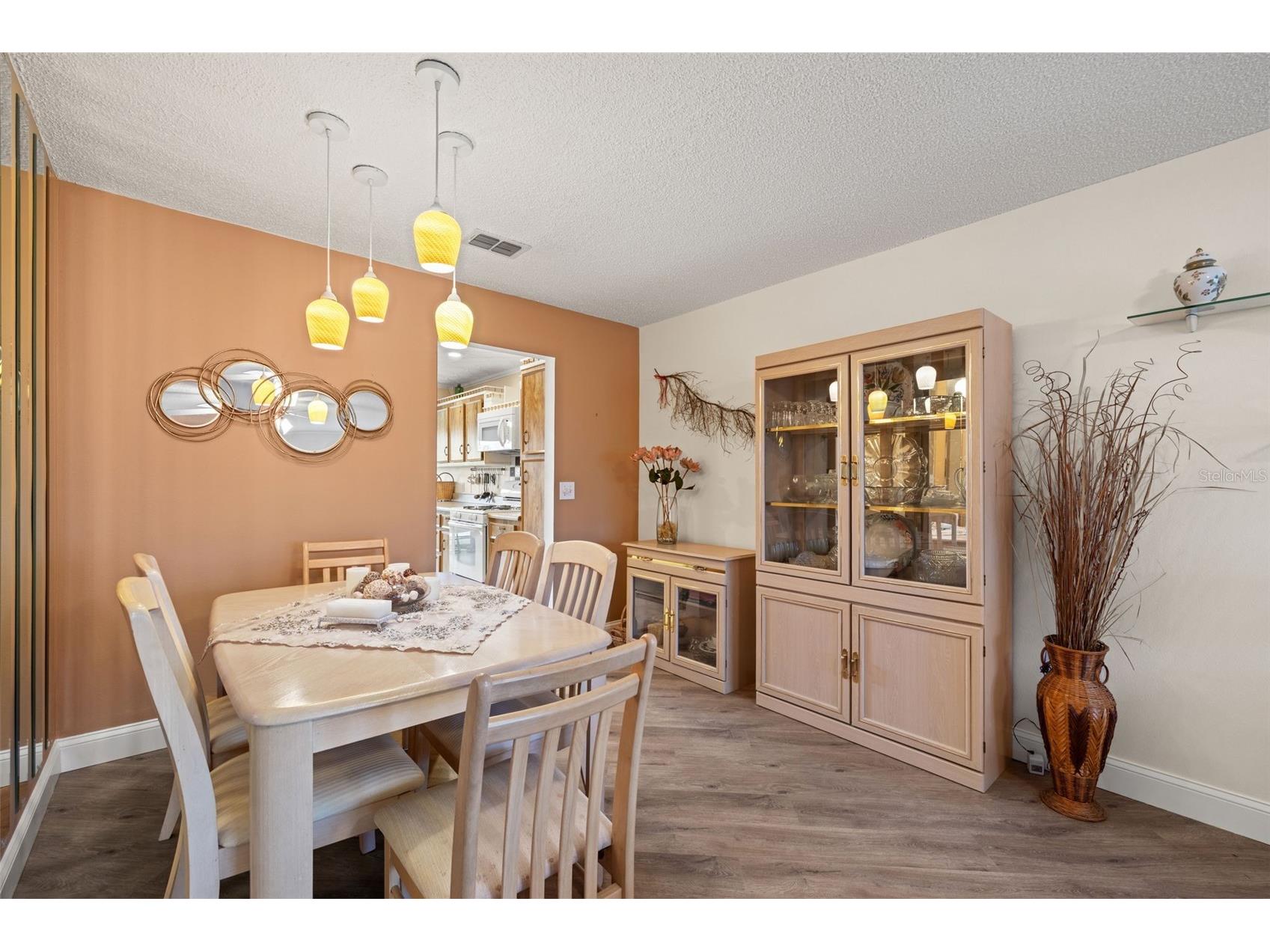 6070 80th Street N #410 Saint Petersburg FL 33709 TB8492464 image23