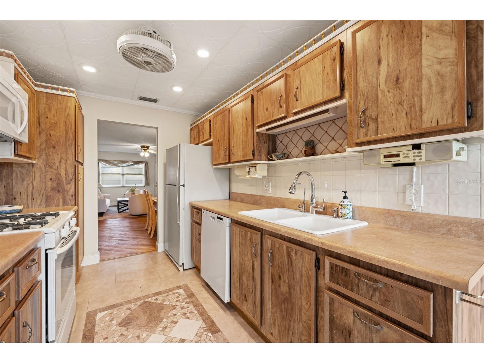 6070 80th Street N #410 Saint Petersburg FL 33709 TB8492464 image24