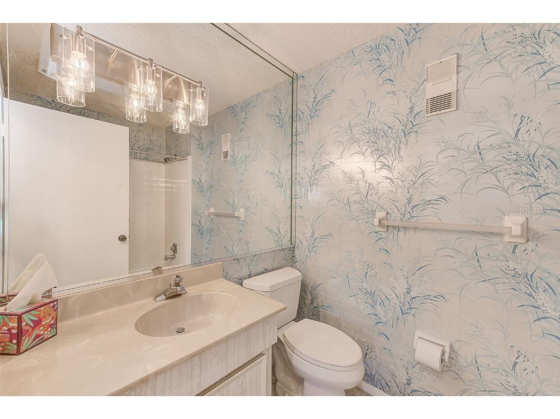 6070 80th Street N #415 Saint Petersburg FL 33709 TB8452142 image22