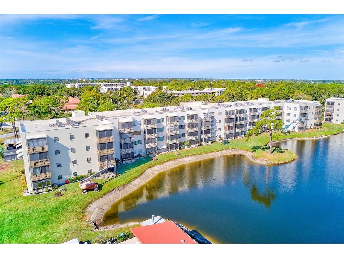 6070 80th Street N #415 Saint Petersburg FL 33709 TB8452142 image27