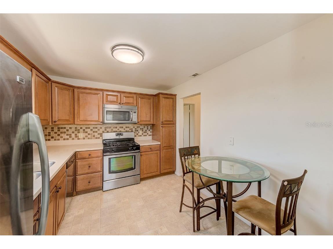 6070 80th Street N #415 Saint Petersburg FL 33709 TB8452142 image5