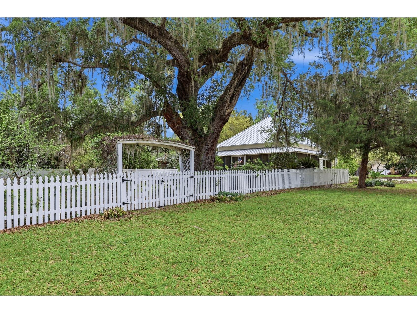 6070 Avenue F Mc Intosh FL 32664 GC537919 image38