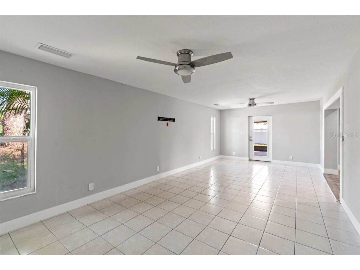 6070 Denver Street NE Saint Petersburg FL 33703 TB8438756 image10