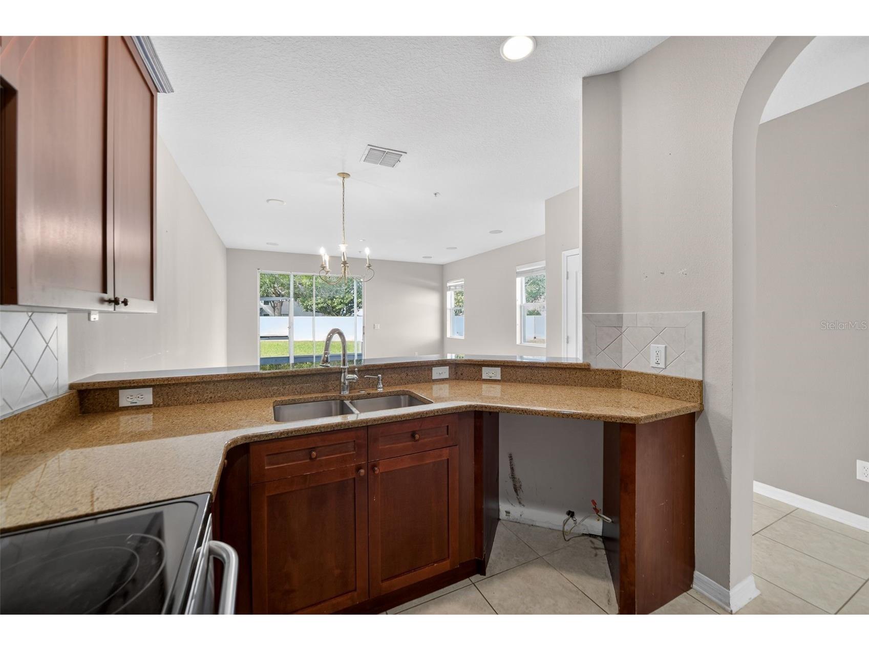 6071 Strada Isle Way Orlando FL 32835 O6376218 image20