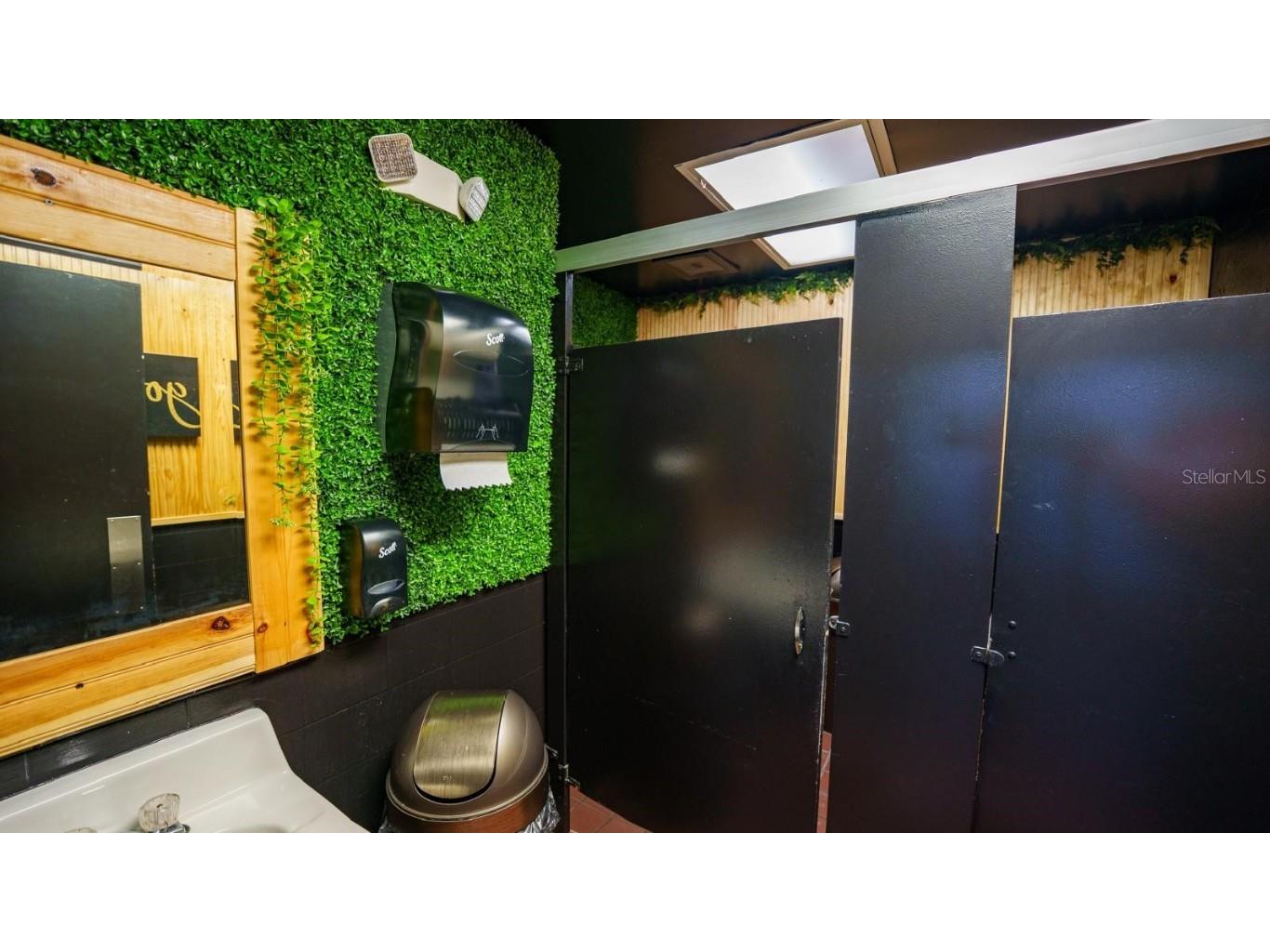 6071 W Irlo Bronson Memorial Highway Kissimmee FL 34747 TB8431136 image32