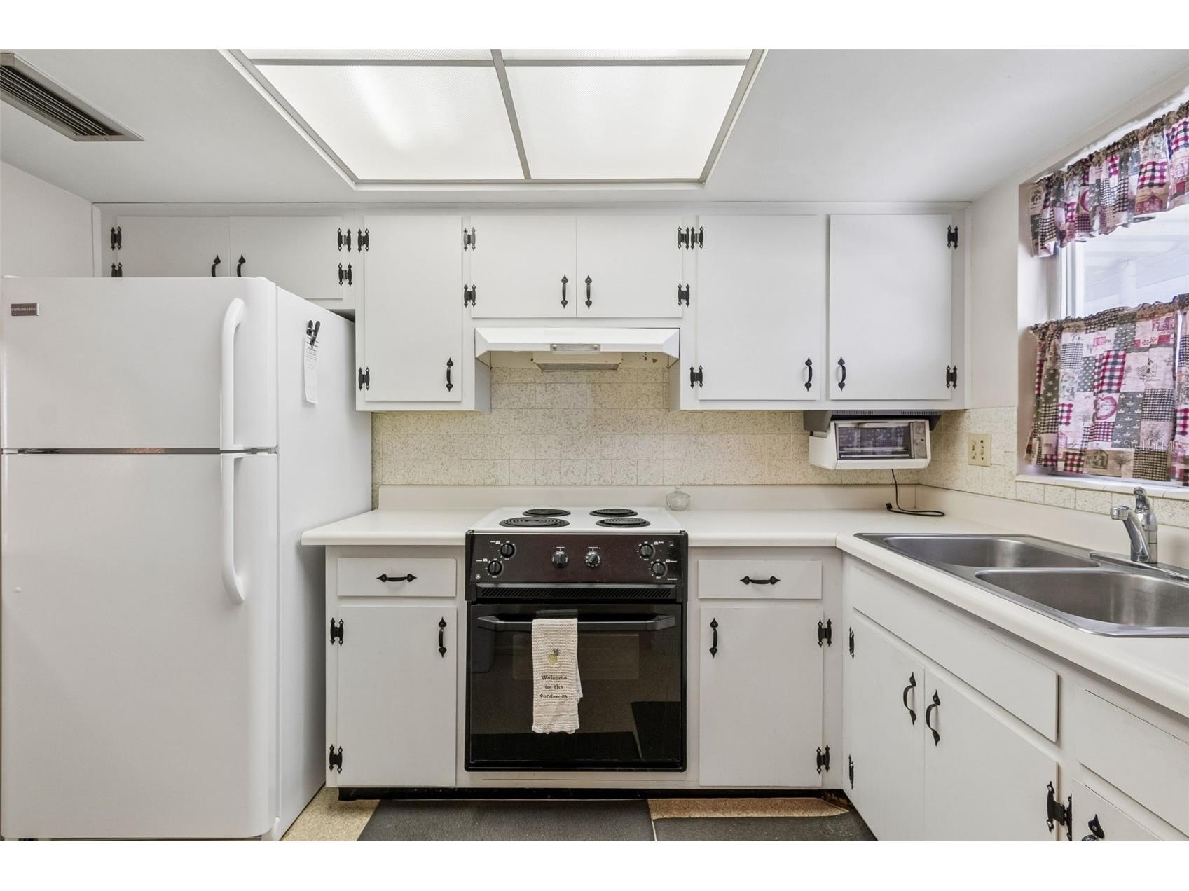 6072 Arlene Way Bradenton FL 34207 A4693027 image10