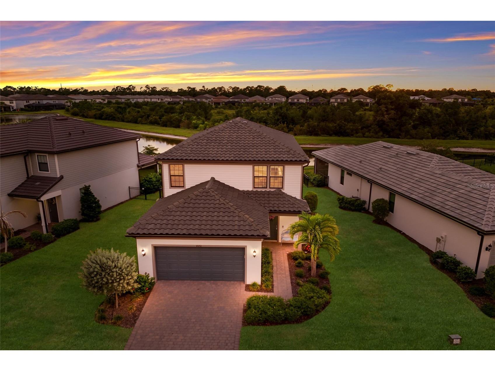 6072 Baywood Court Lakewood Ranch FL 34211 A4698997 image1