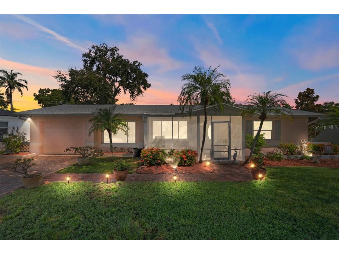 6073 45th Avenue N Kenneth City FL 33709 TB8423929 image1