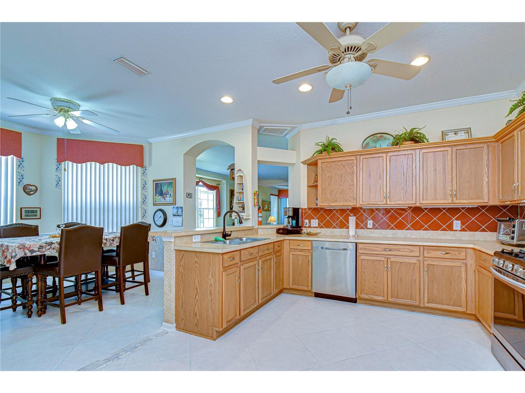 6073 Sandhill Ridge Drive Lithia FL 33547 TB8506606 image11