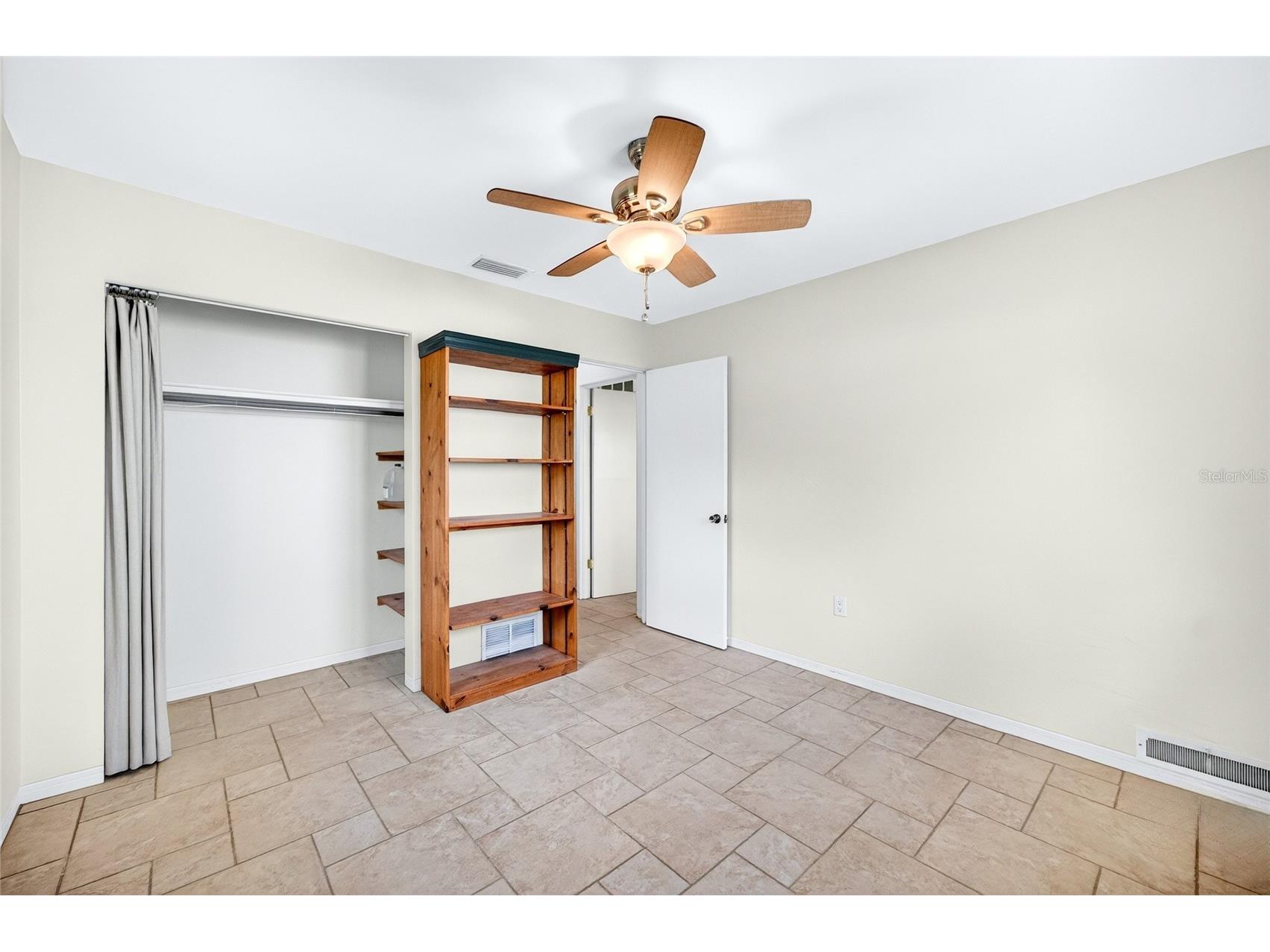 6074 28th Avenue N Saint Petersburg FL 33710 TB8503965 image22