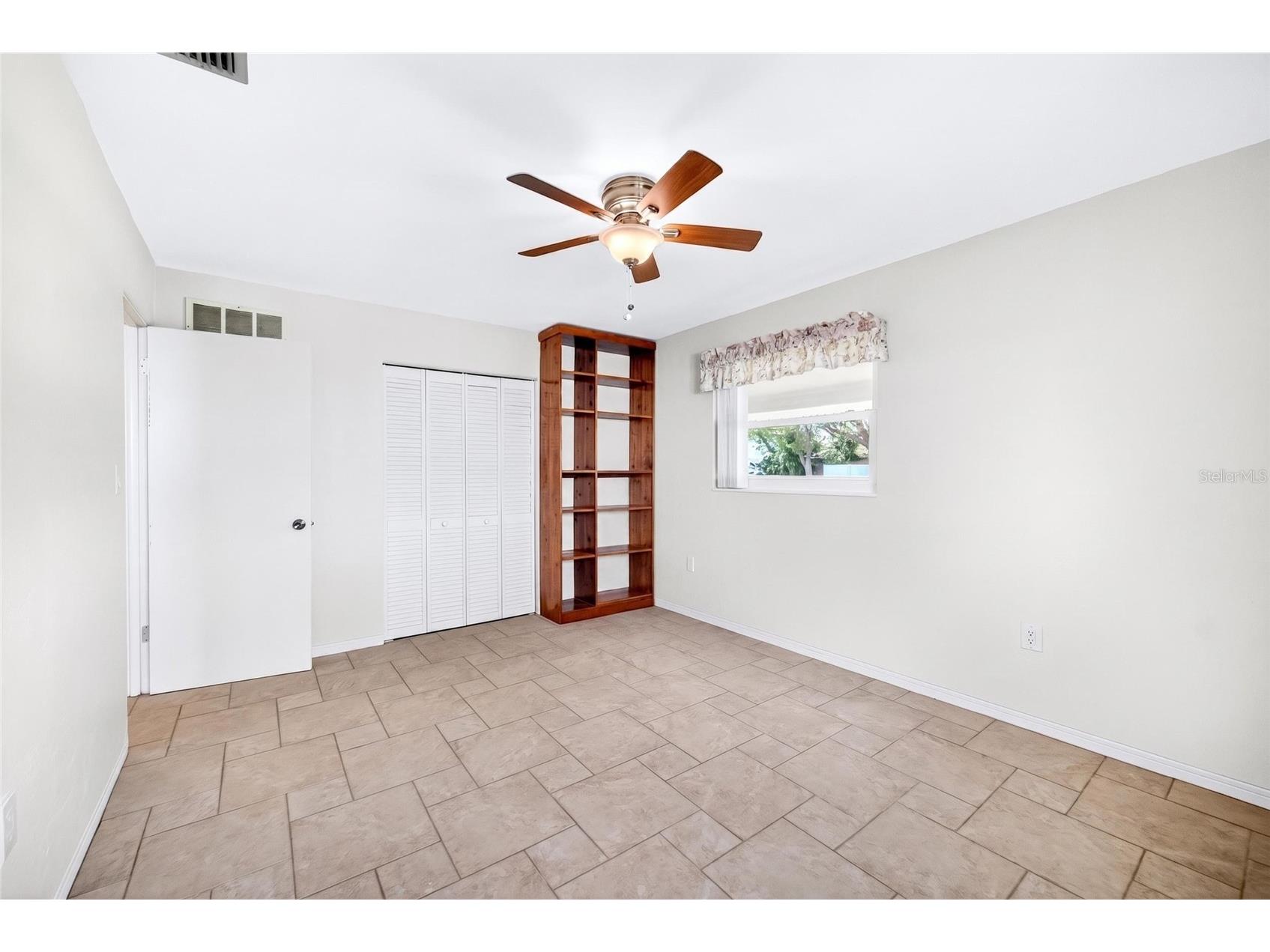 6074 28th Avenue N Saint Petersburg FL 33710 TB8503965 image23