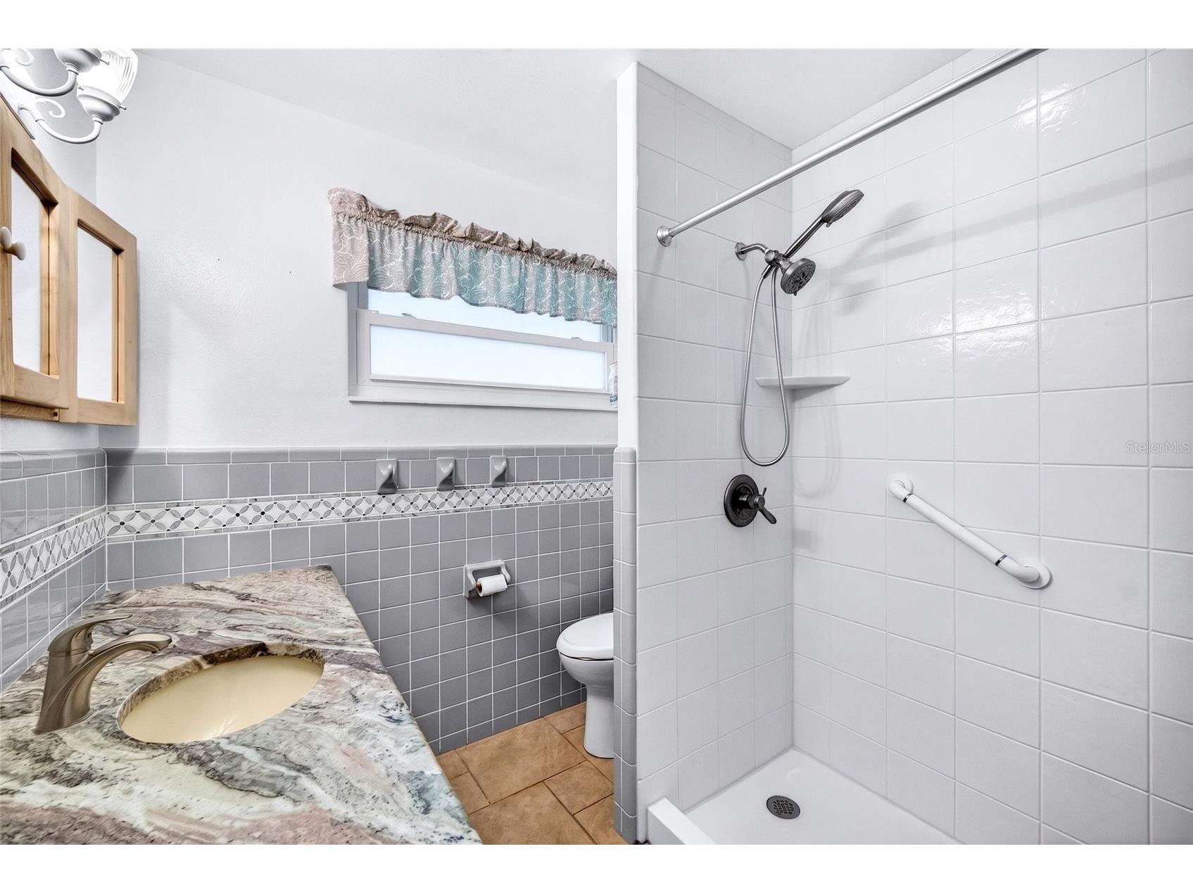 6074 28th Avenue N Saint Petersburg FL 33710 TB8503965 image25