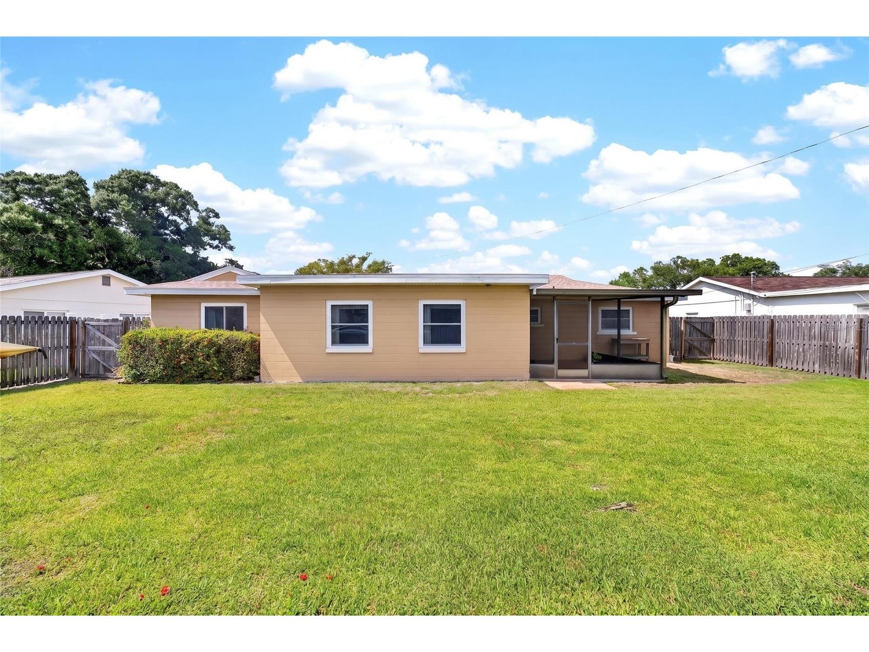 6074 28th Avenue N Saint Petersburg FL 33710 TB8503965 image33
