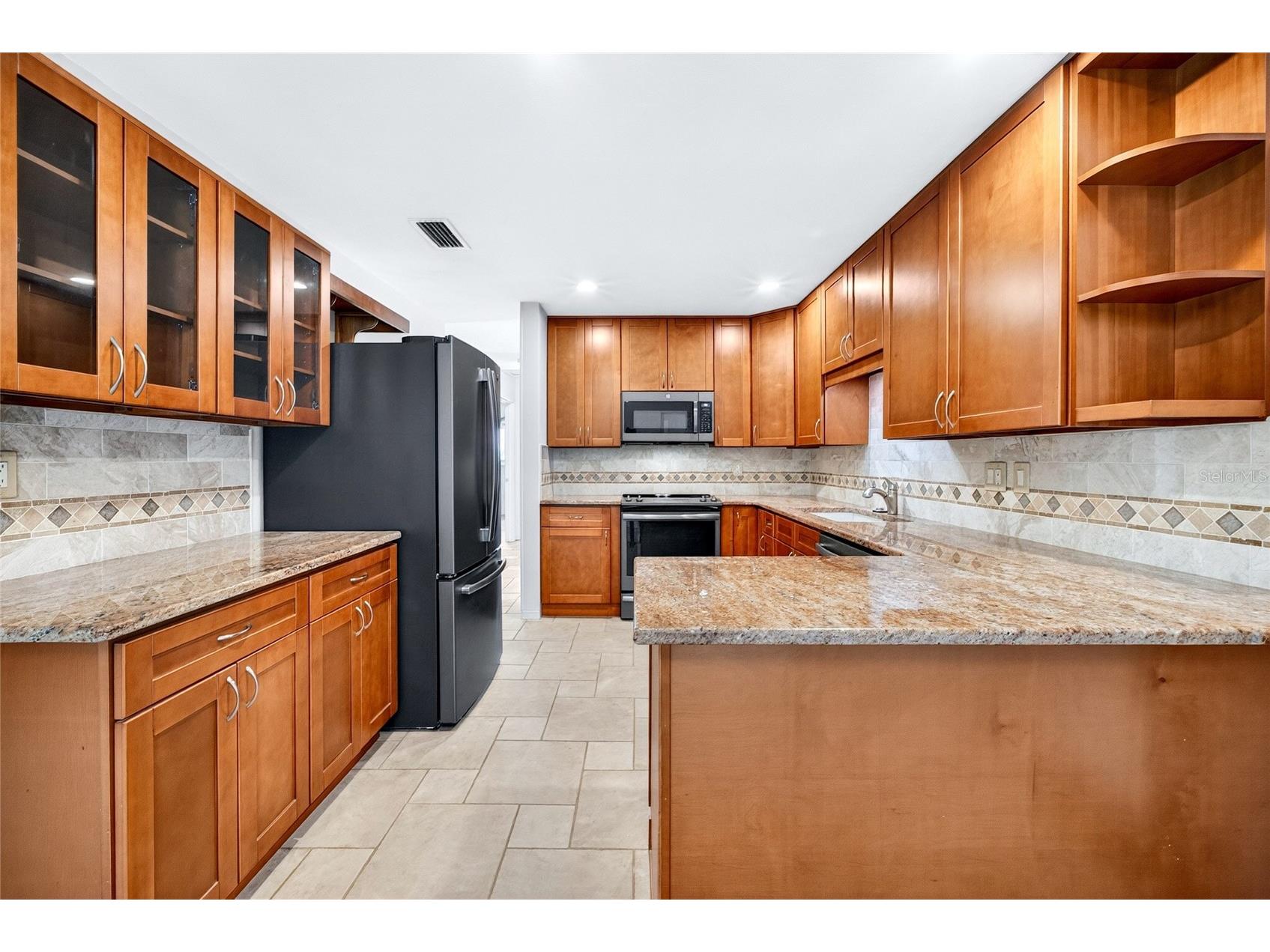 6074 28th Avenue N Saint Petersburg FL 33710 TB8503965 image6