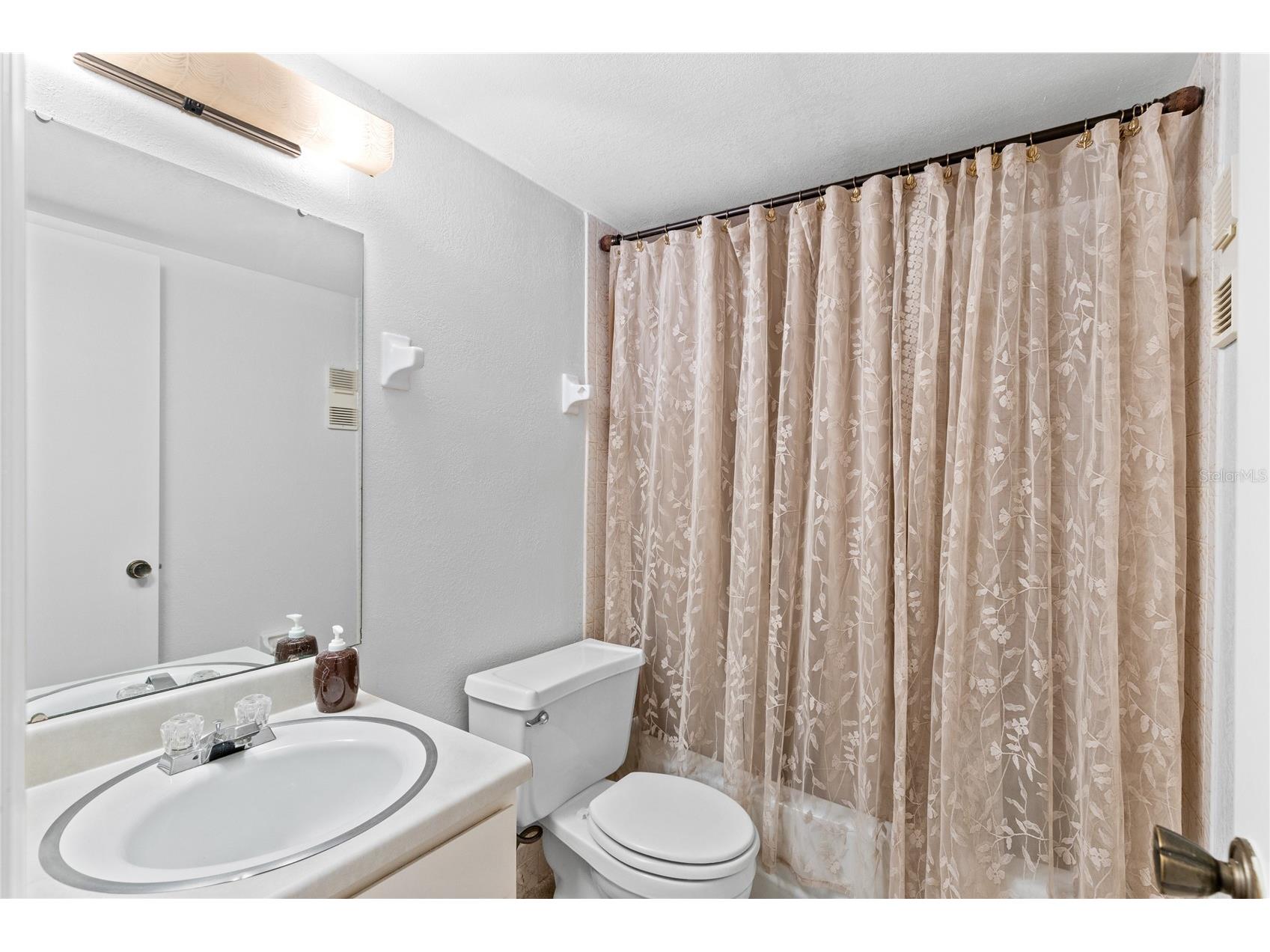 6075 Amberly Court #F40 Orlando FL 32822 O6411546 image17