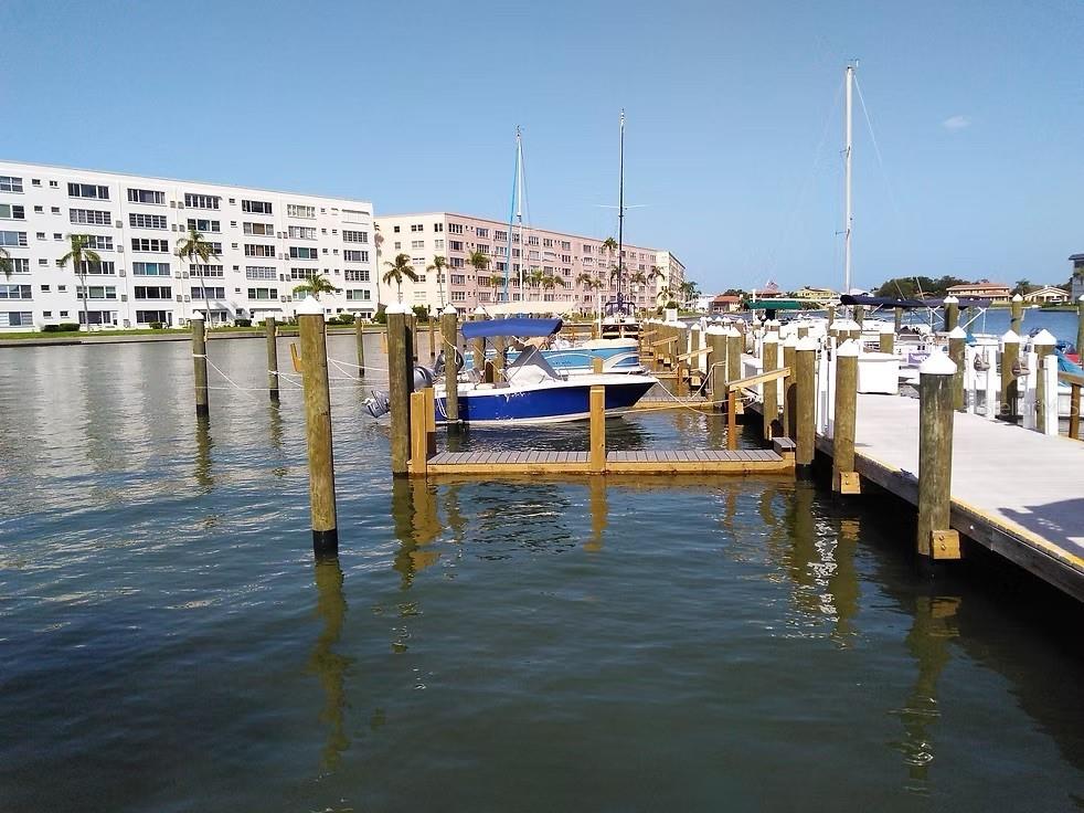 6075 Shore Boulevard S #215 Gulfport FL 33707 TB8390948 image33