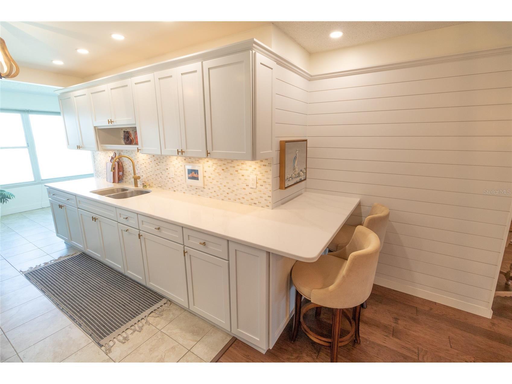 6075 Shore Boulevard S #606 Gulfport FL 33707 TB8478858 image9