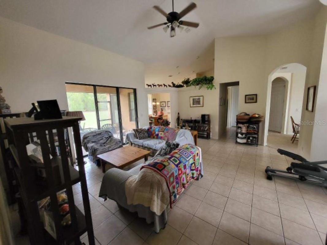 6075 SW 282nd Street Newberry FL 32669 A4692546 image2