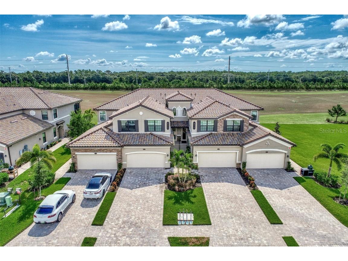 6075 Worsham Lane #102 Lakewood Ranch FL 34211 A4578236 image1