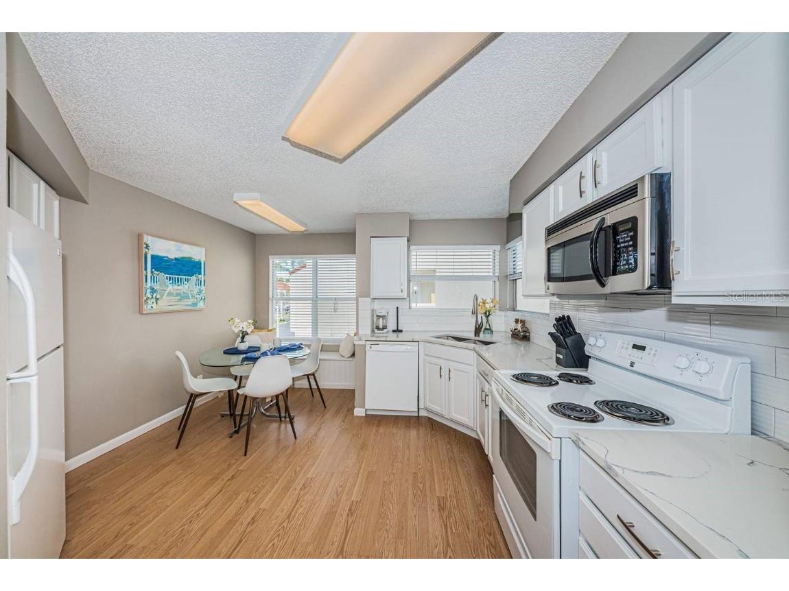 6077 Bahia Del Mar Boulevard #221 Saint Petersburg FL 33715 TB8461569 image3