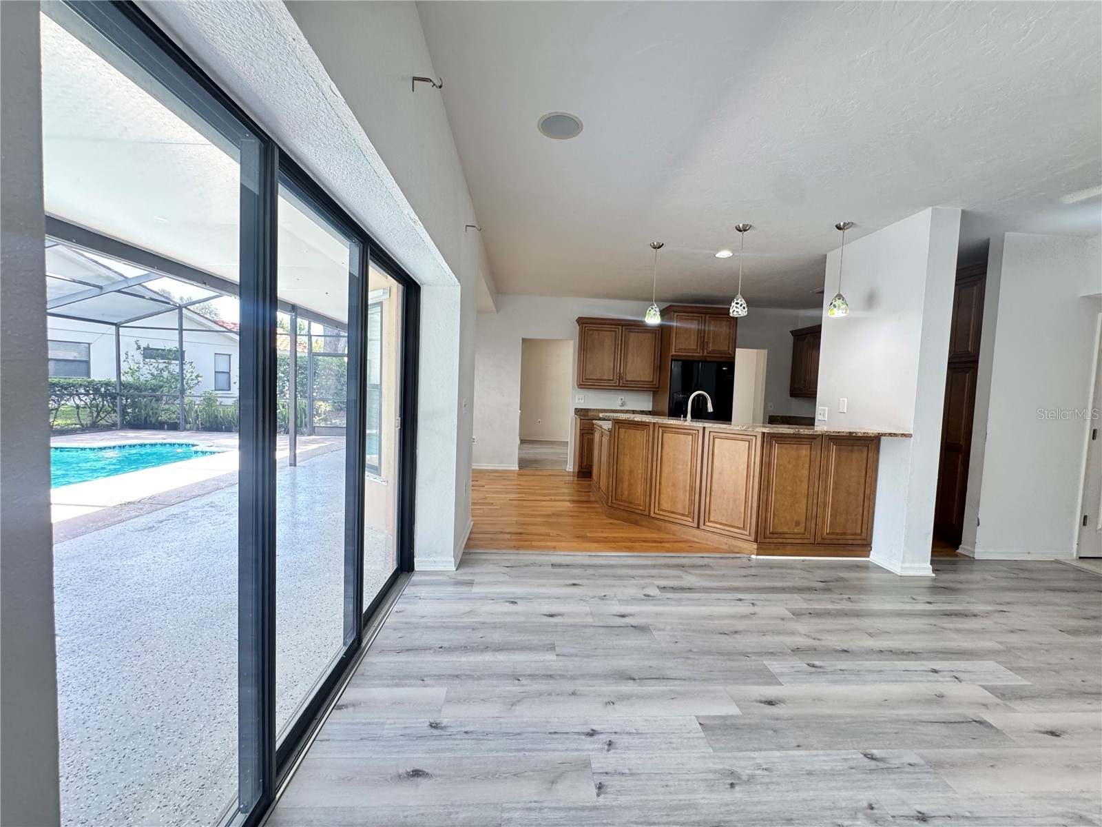 6077 Marella Drive Sarasota FL 34243 A4700049 image2