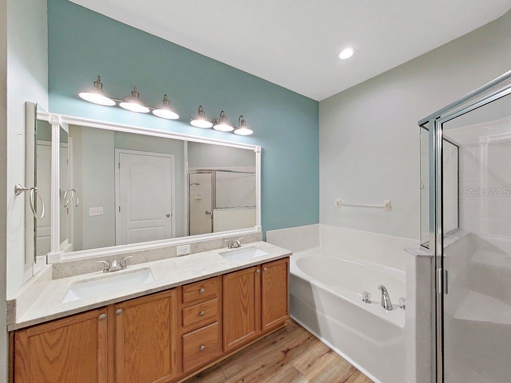 6077 Sandhill Ridge Drive Lithia FL 33547 TB8412807 image27