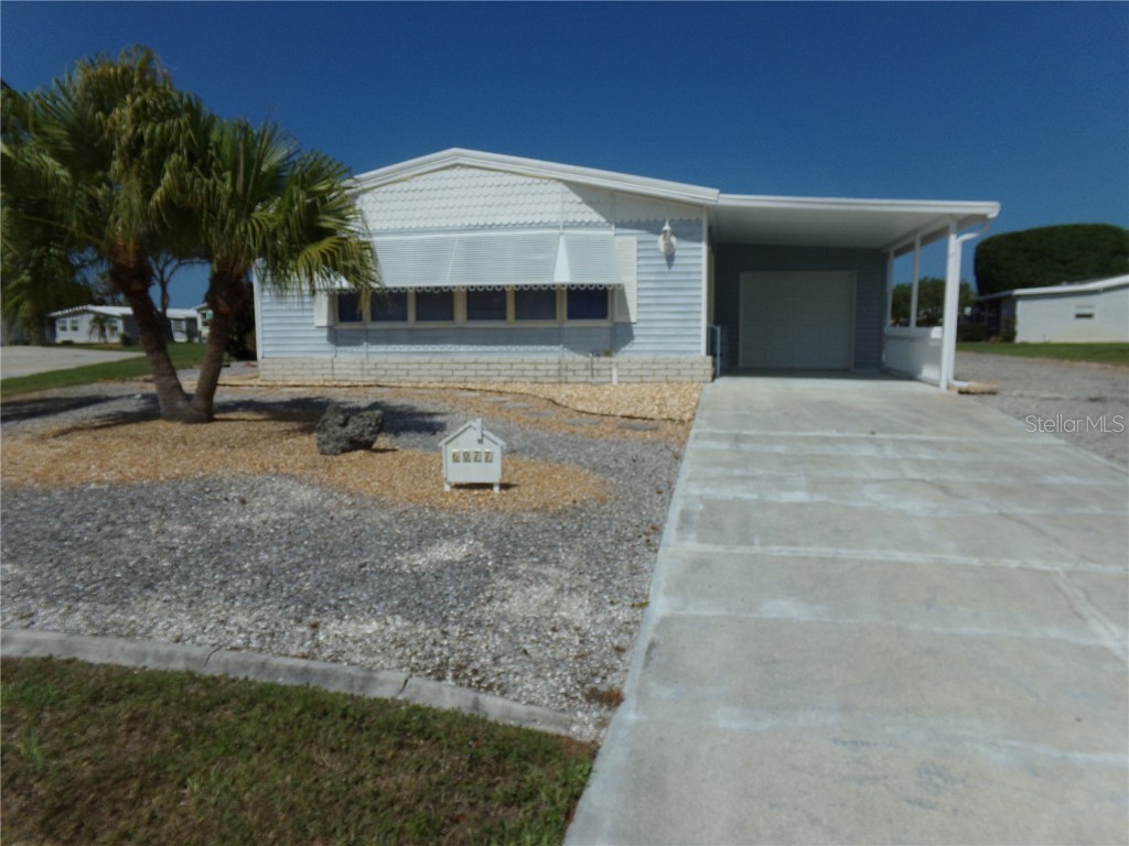 6077 Toucan Drive Englewood FL 34224 D6125338 image1