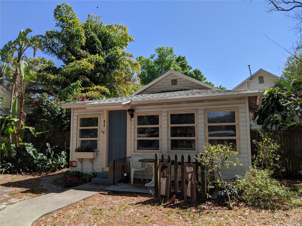 608 12th Avenue N Saint Petersburg FL 33701 U8237780 image1