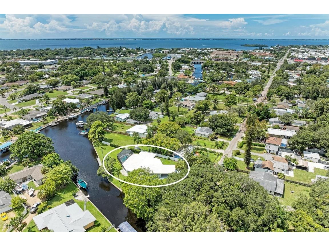 608 69th Avenue W Bradenton FL 34207 A4630704 image1