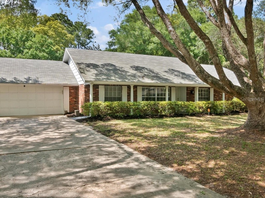 608 Blue Lake Drive Longwood FL 32779 O6215625 image1