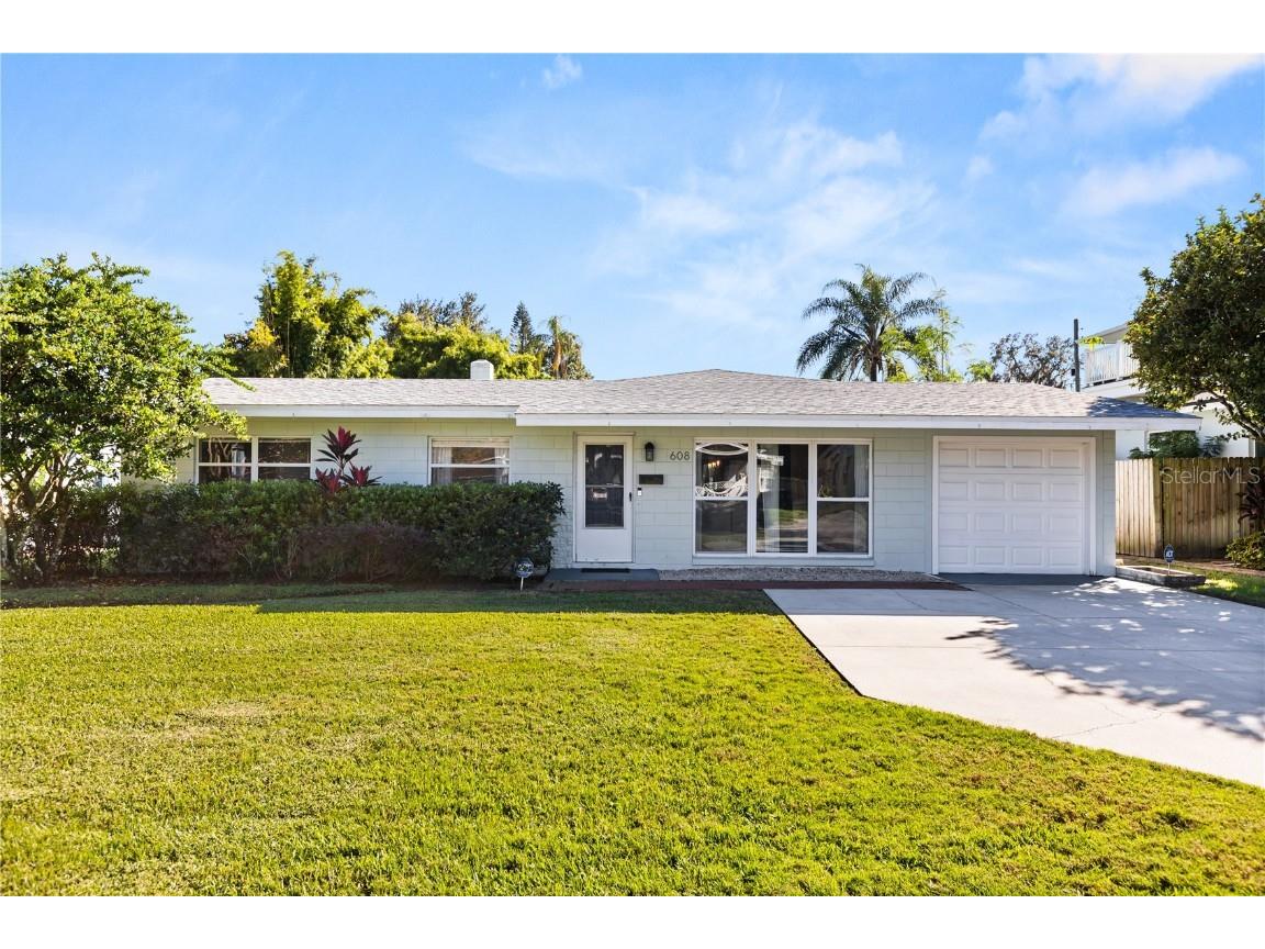 608 Briercliff Drive Orlando FL 32806 O6358045 image1